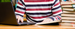 Diweddariad Coronafeirws: Ymgynghoriad Ofqual ar raddio cymwysterau cyffredinol